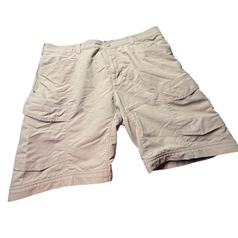 The North Face Cargo Hiking Shorts Mens 36 Tan Khaki Nylon Outdoor Travel